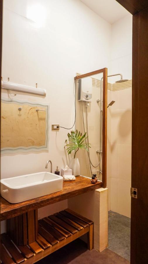 La Colonial (adults Only) El Nido