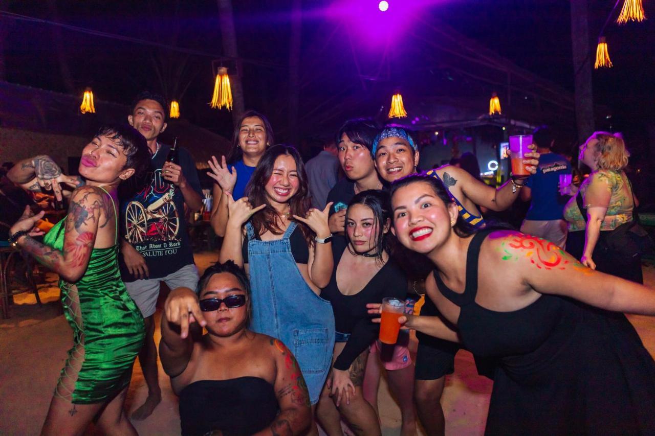 Hostel Mad Monkey Nacpan (adults Only)