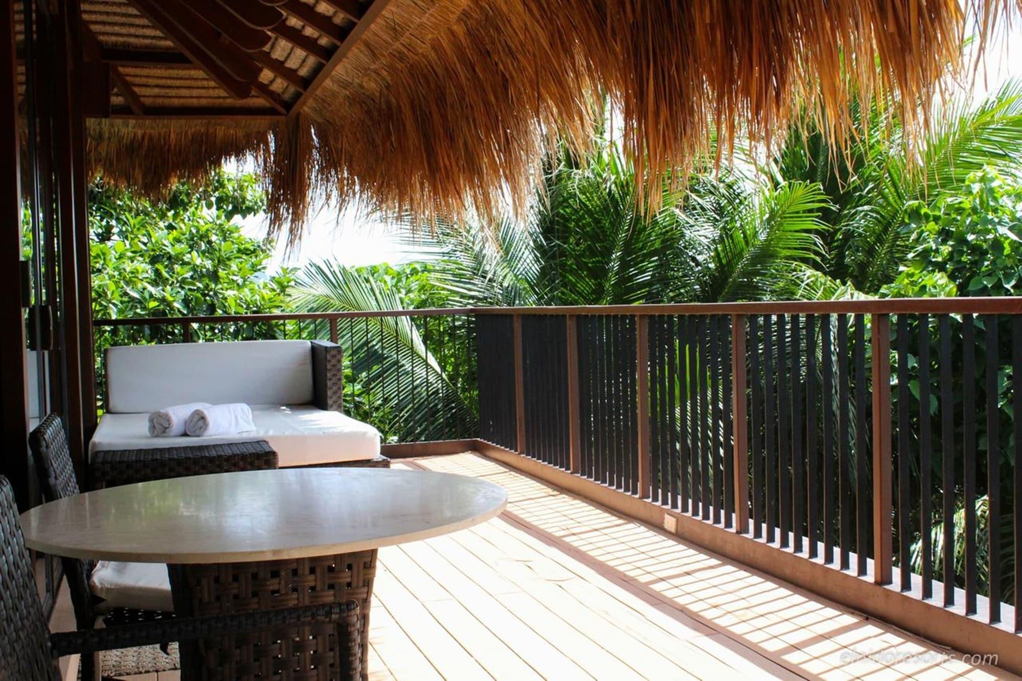 Resort Pangulasian Island
