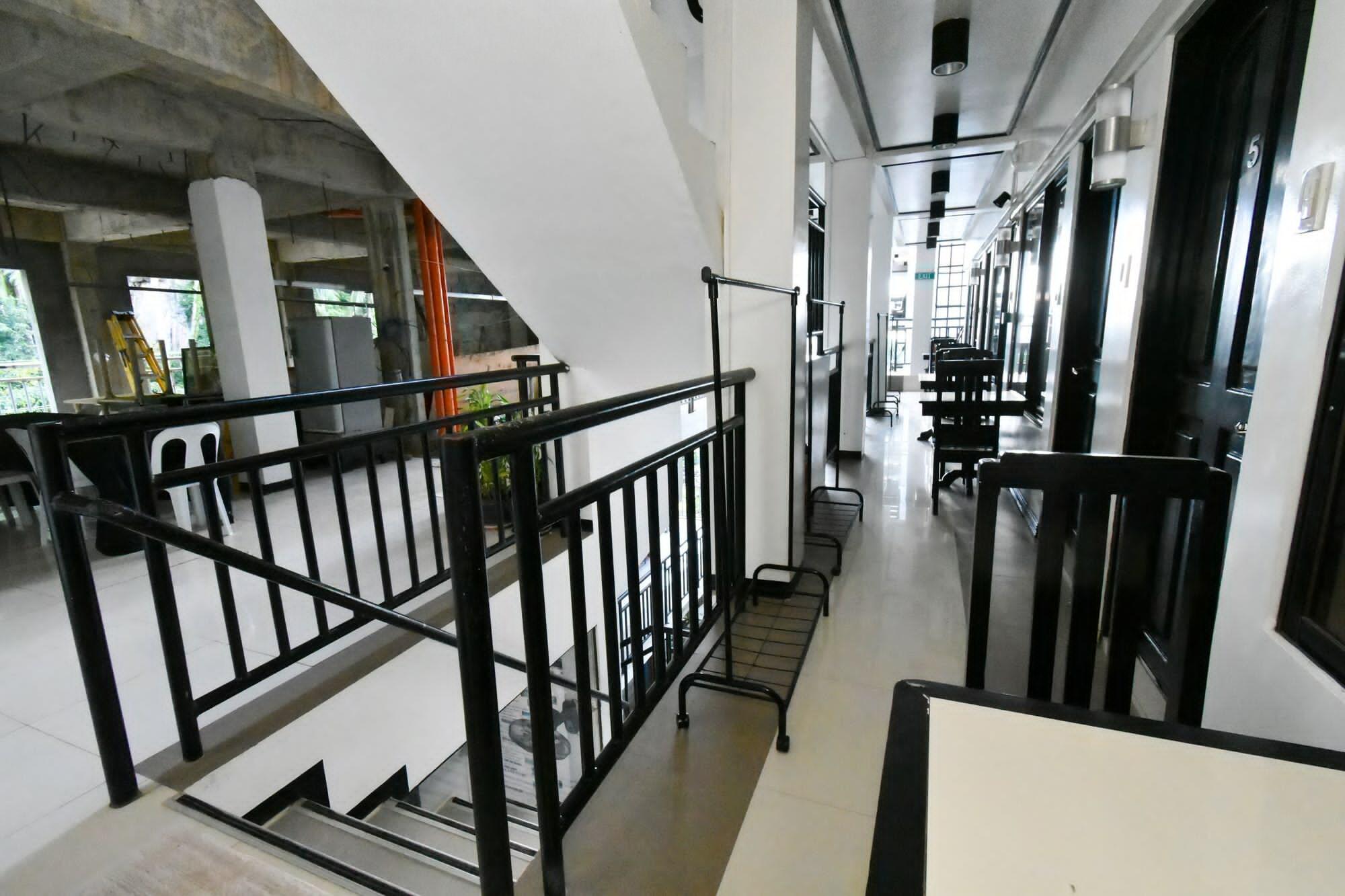 Swiftlets Hotel El Nido