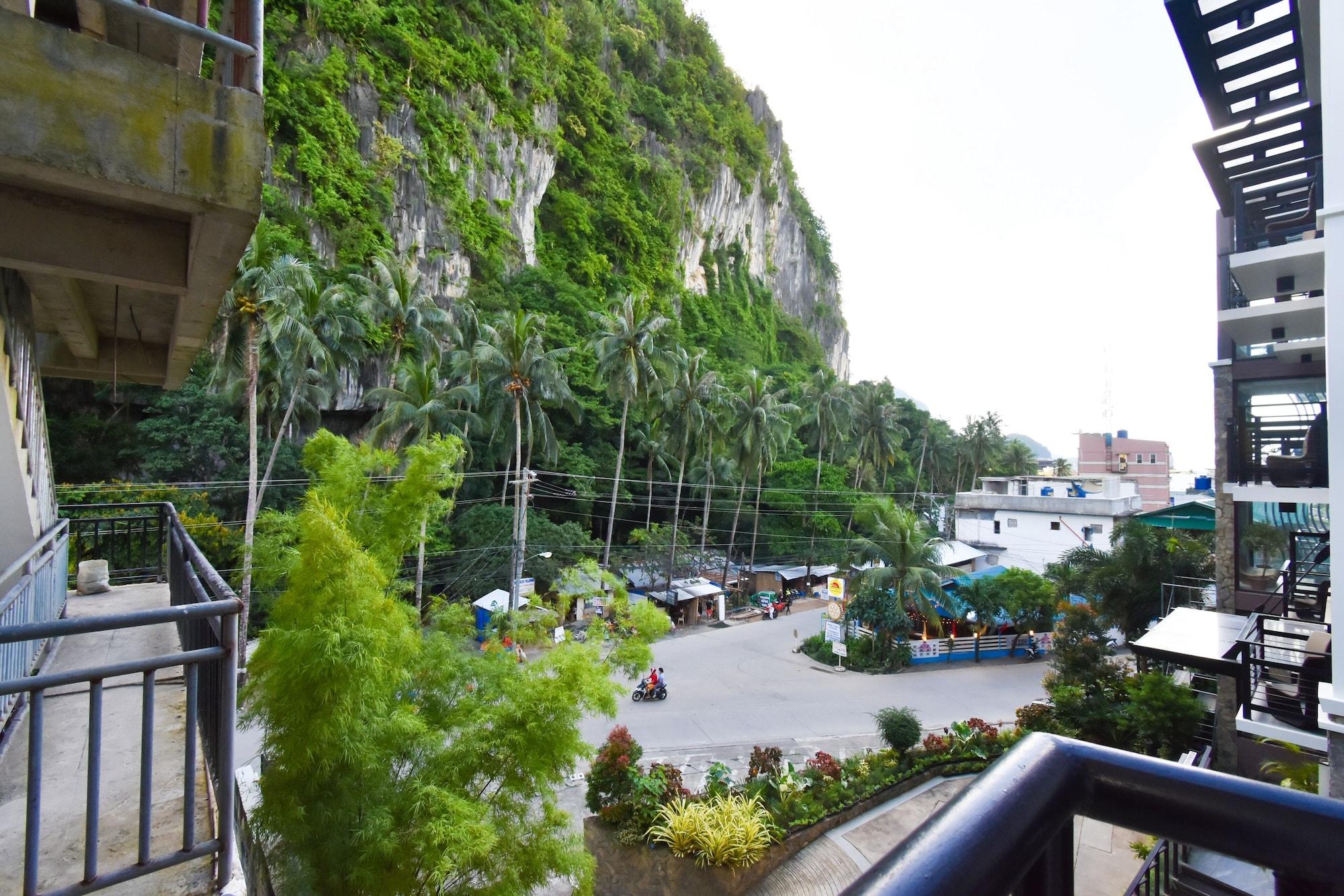 Hotel Swiftlets 2*