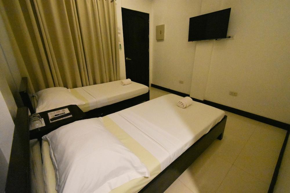 Swiftlets Hotel