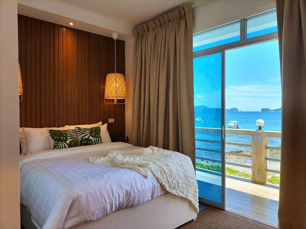 Orange Pearl Beach