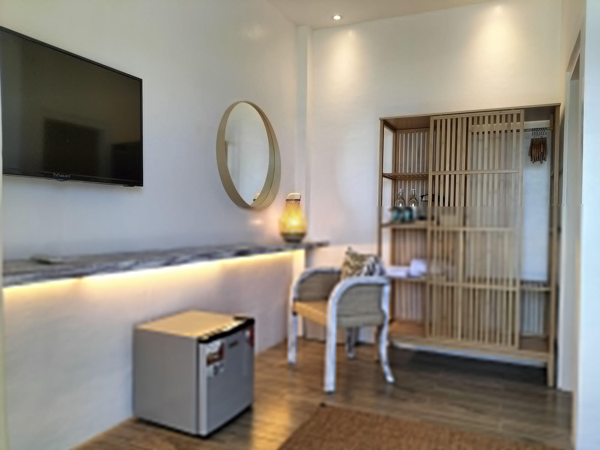 Orange Pearl Beach