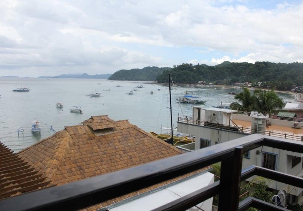 Aqua Travel El Nido