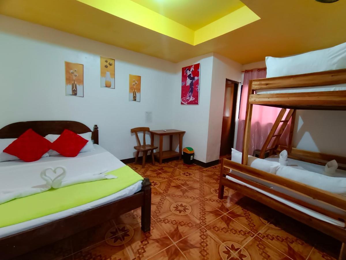 Yuki - Ph Homestay El Nido