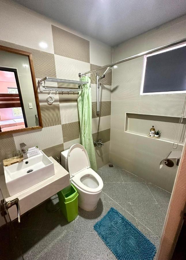Dengi Hotel El Nido