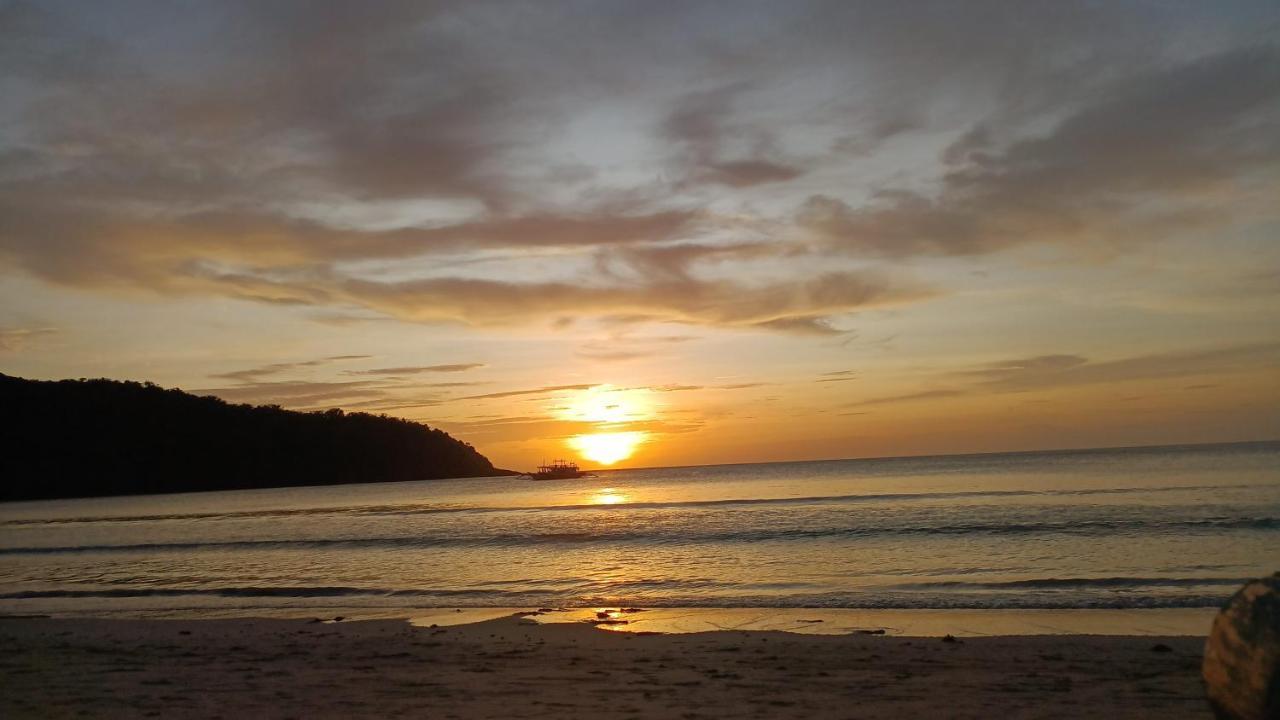 Baybayon Sunset View Bed & Breakfast *