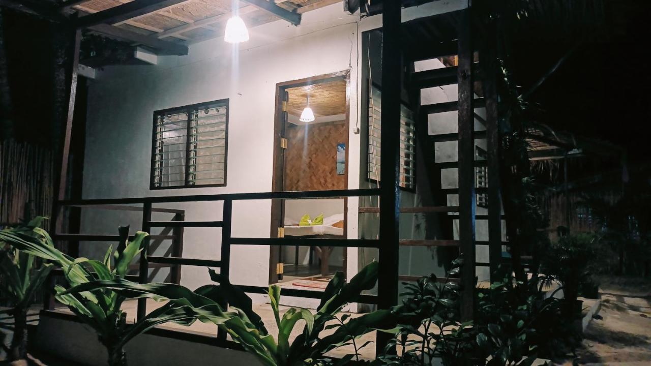 Baybayon Sunset View Bed & Breakfast *