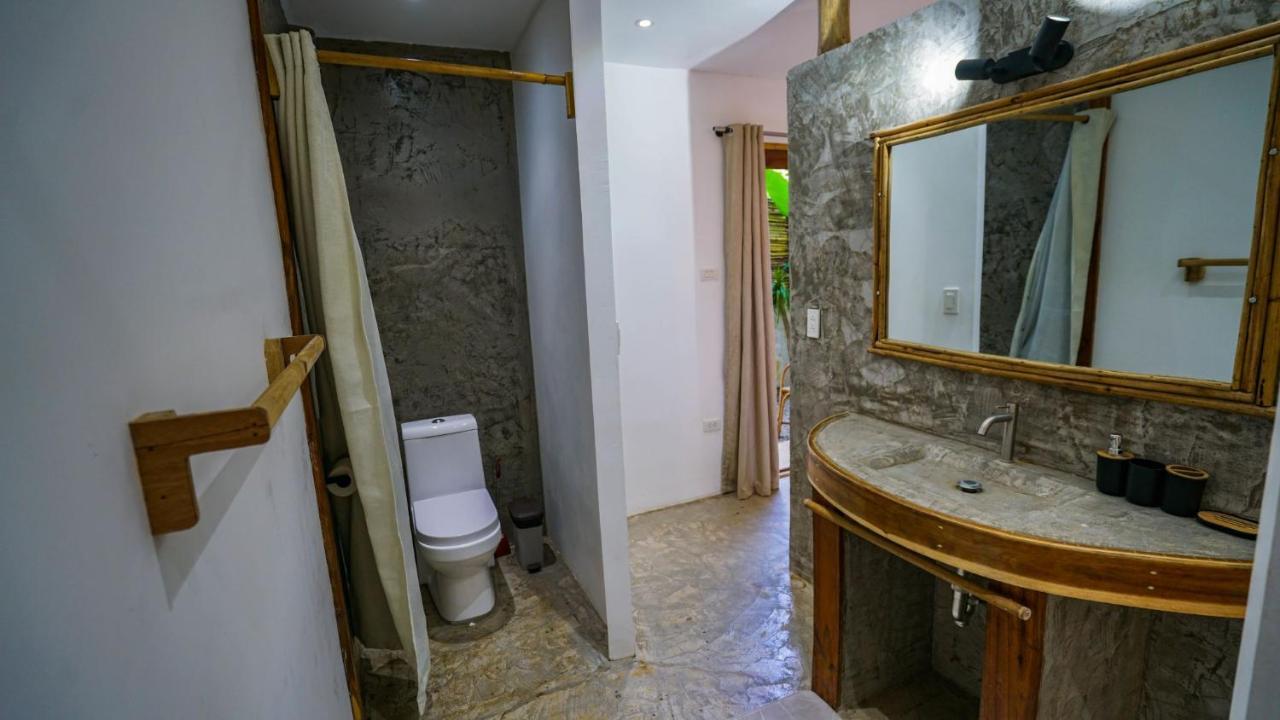 Serenity Hotel 2*