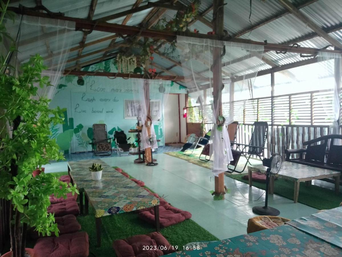 Sun Valley Hostel *