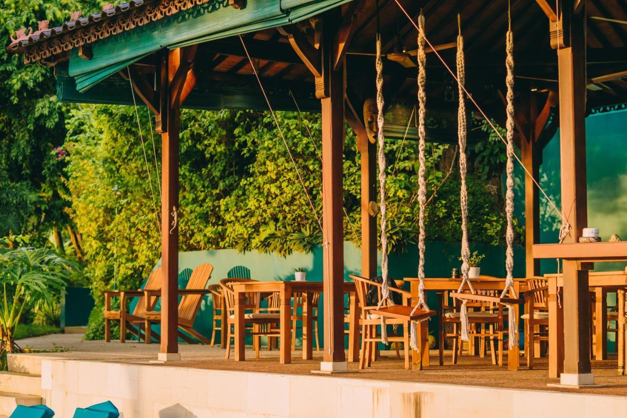 The Pyramid - Glamping At Karuna Glamping