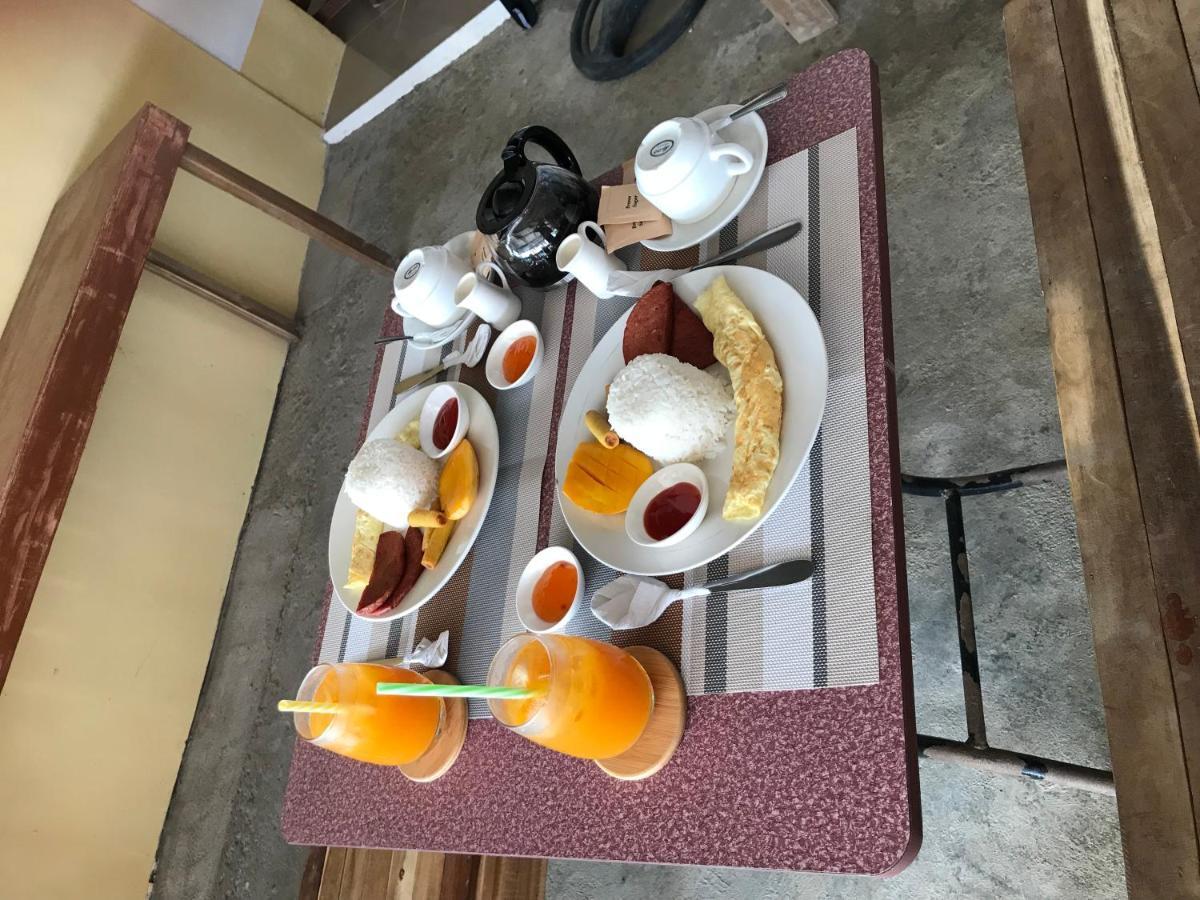Bed & Breakfast Elmo's Place