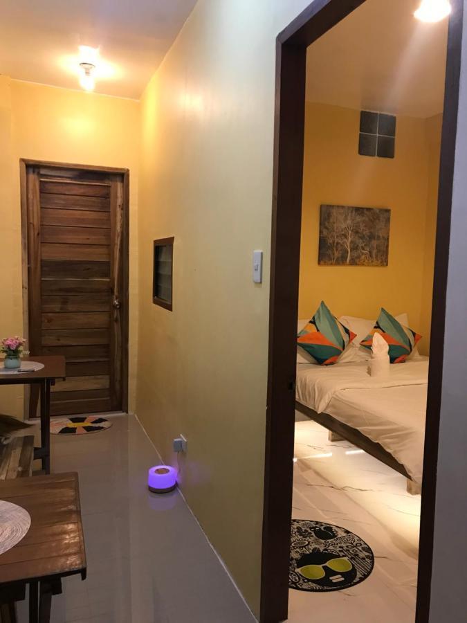 Elmo's Place Bed & Breakfast