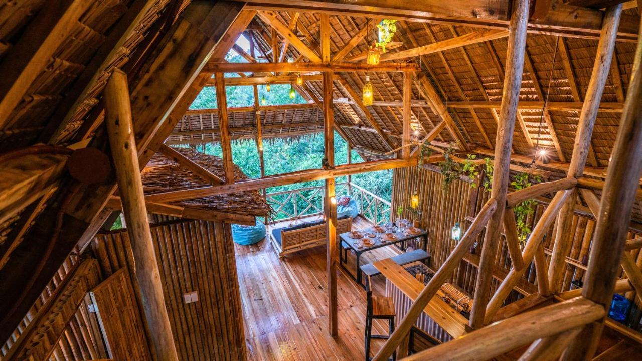 Barya Lang Villa- Native With Jeepney El Nido