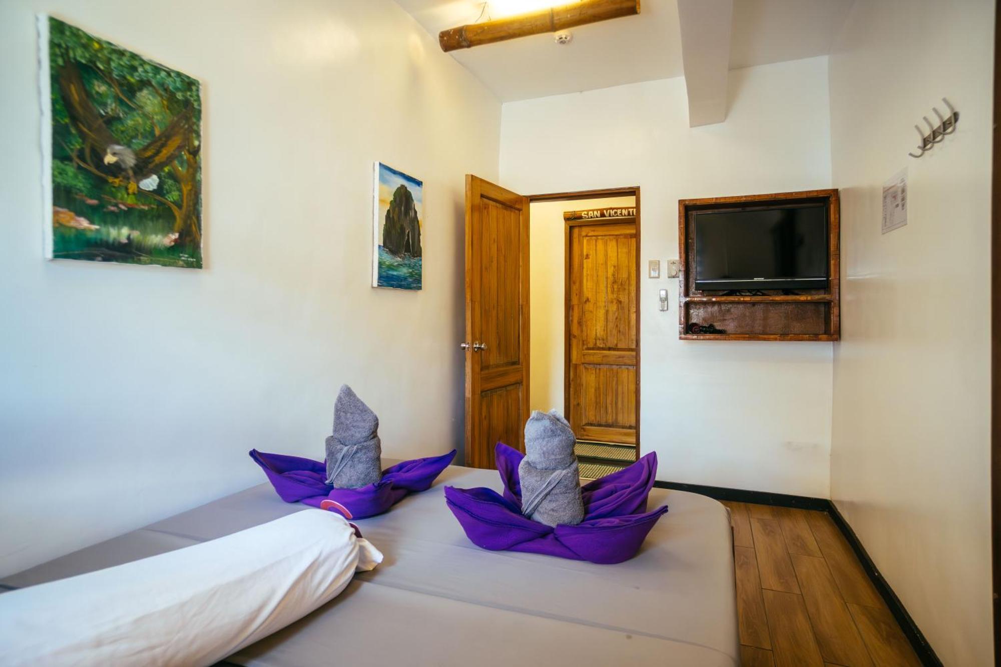 Hostel Outpost El Nido