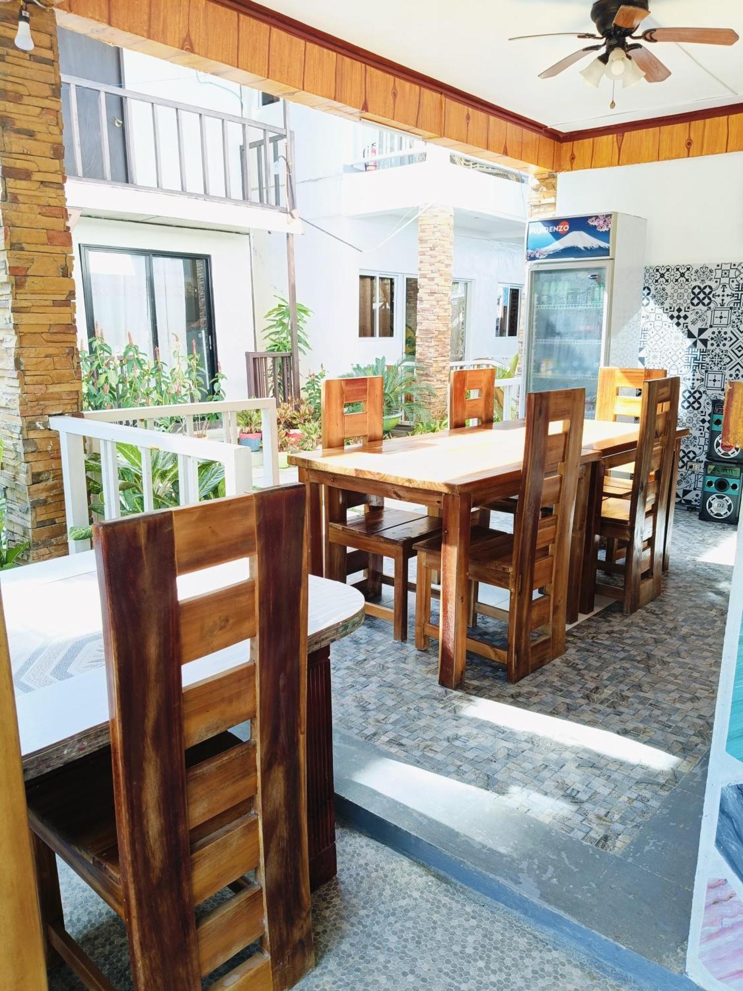 Chibel Summer Riverside Hotel El Nido
