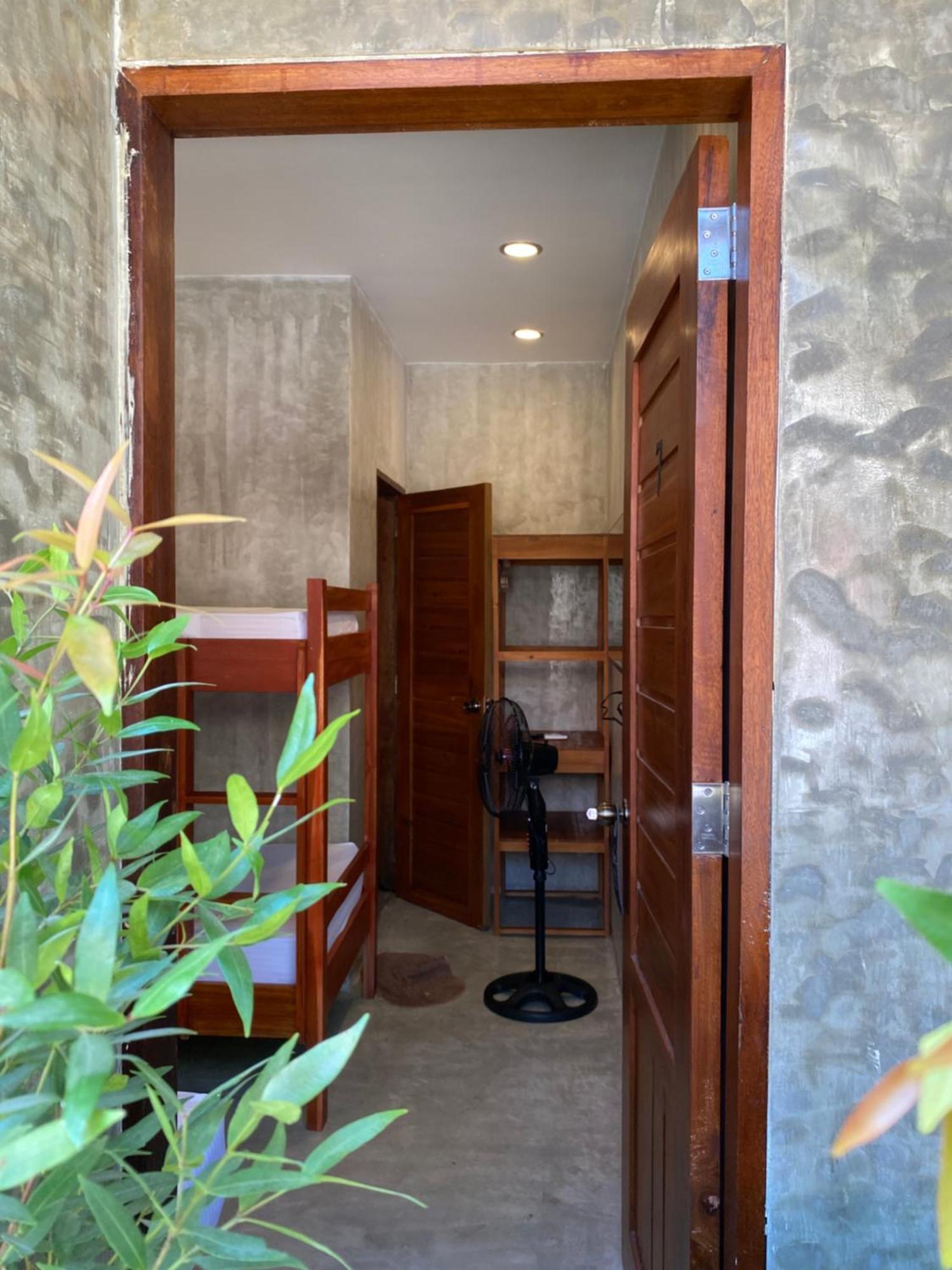 Rl Harbor Annex Hotel 2*