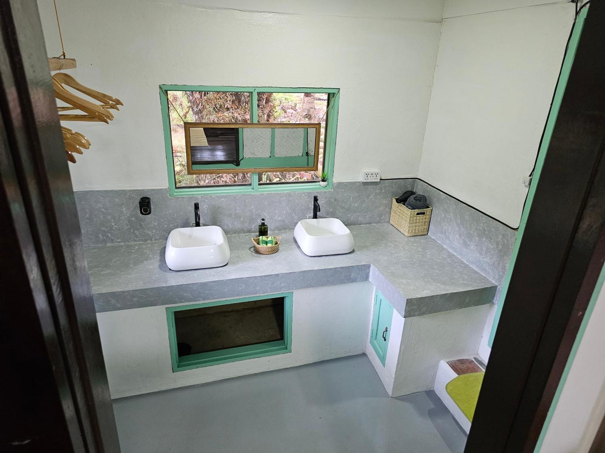 Resort Dk2 - Hidden Natural Spot - Direct Tours & Fast Internet El Nido