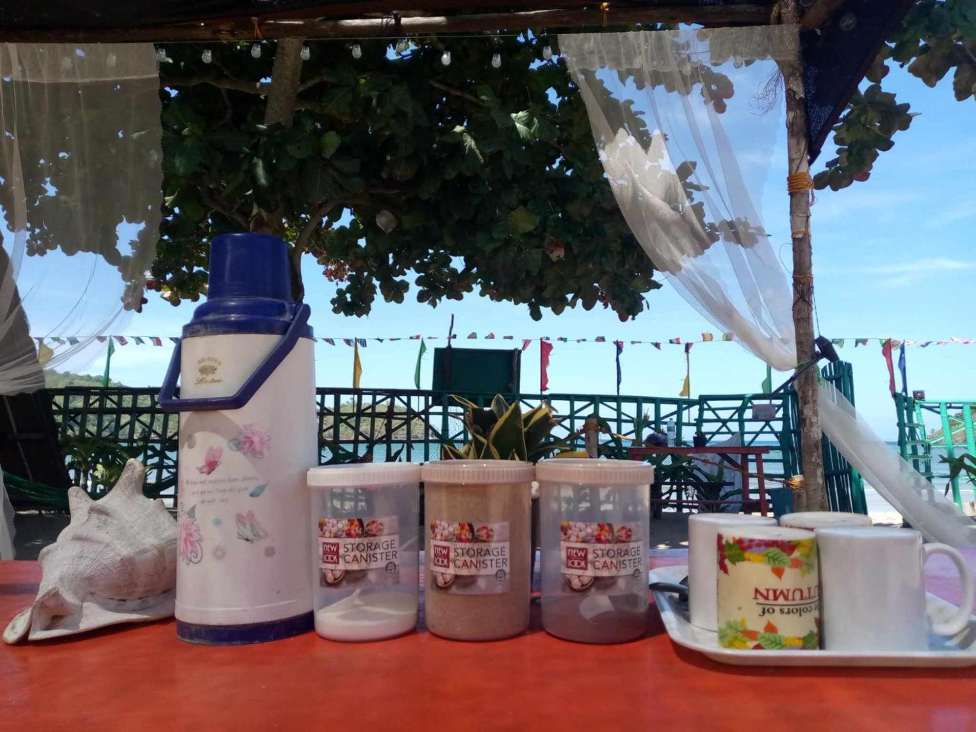 Shalom Camp Campsite El Nido