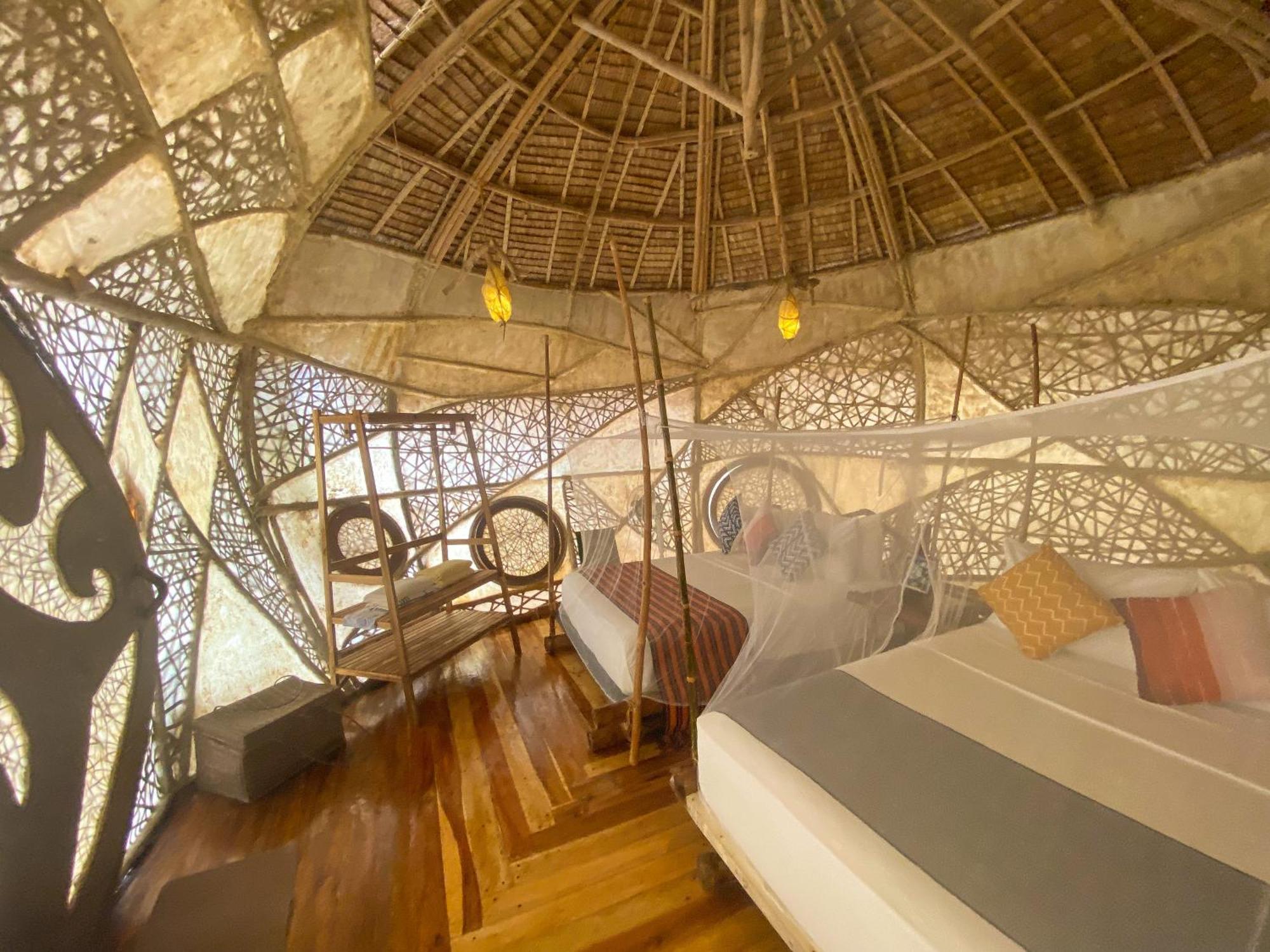 Luxury tent Dryft Darocotan Island (adults Only)