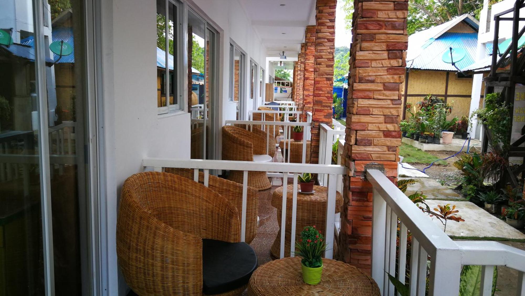 Hotel Chibel Summer Riverside El Nido