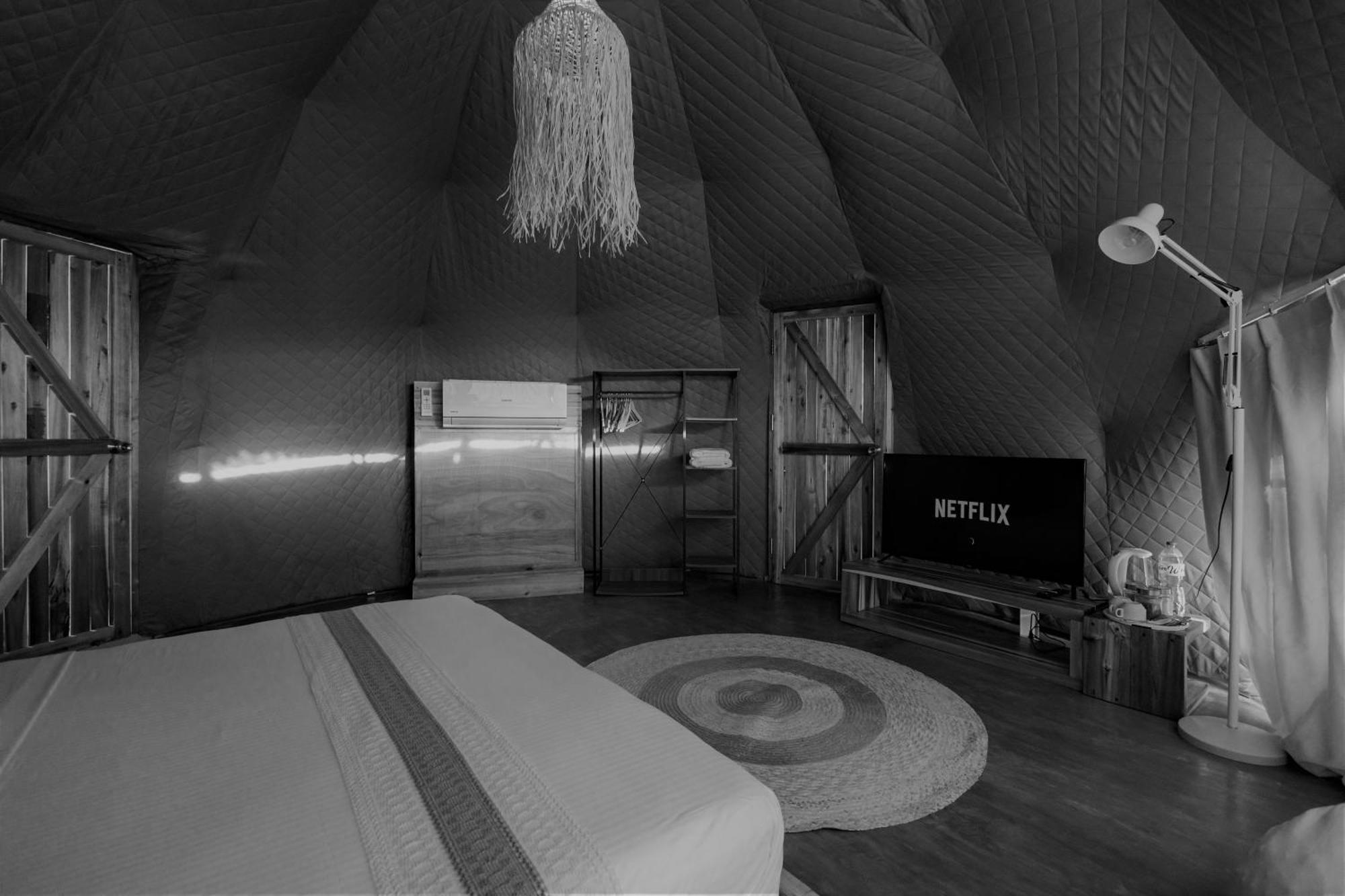 Domes And Dreams Lio Glamping Luxury tent El Nido