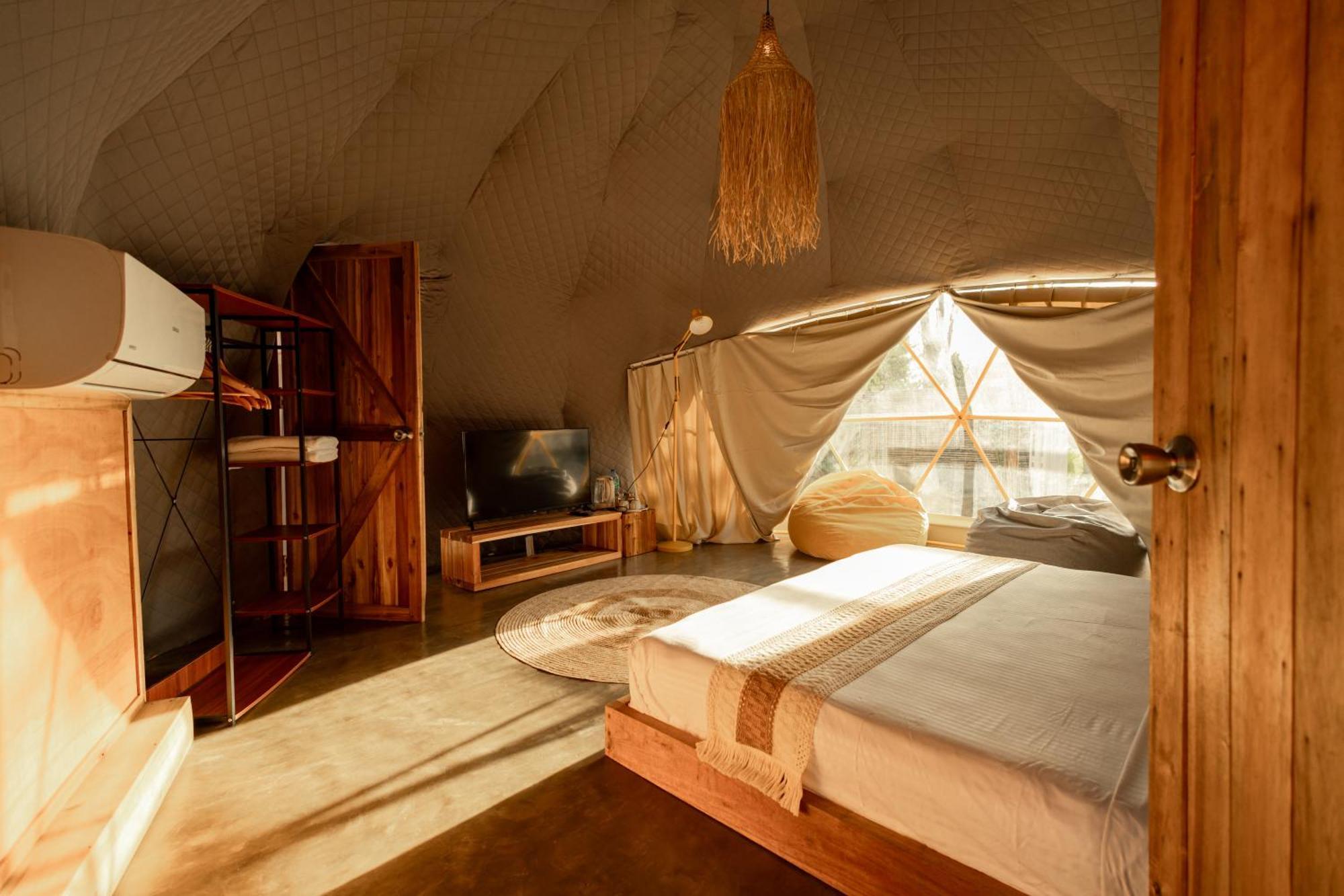 Domes And Dreams Lio Glamping *