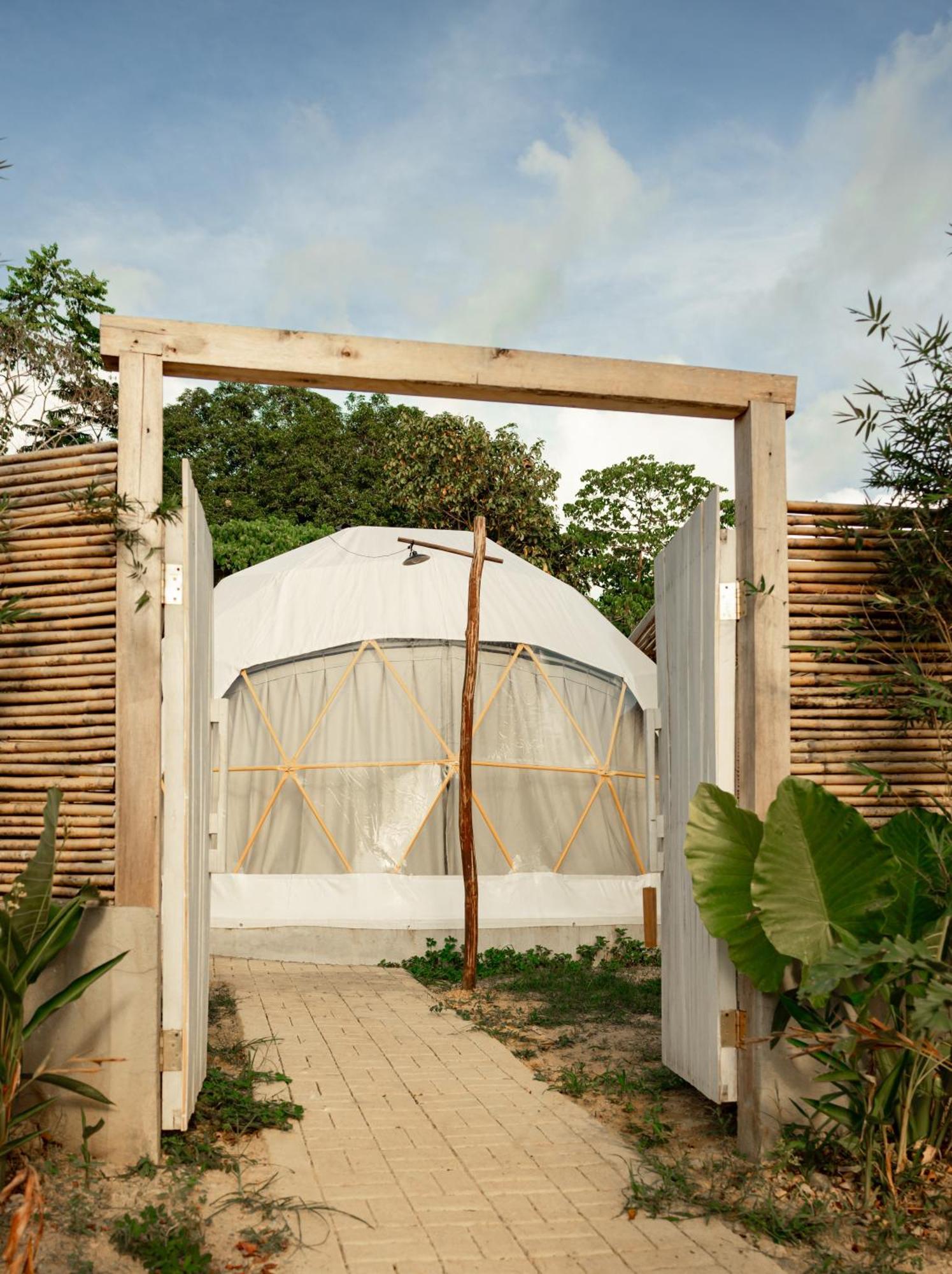 Domes And Dreams Lio Glamping Luxury tent *