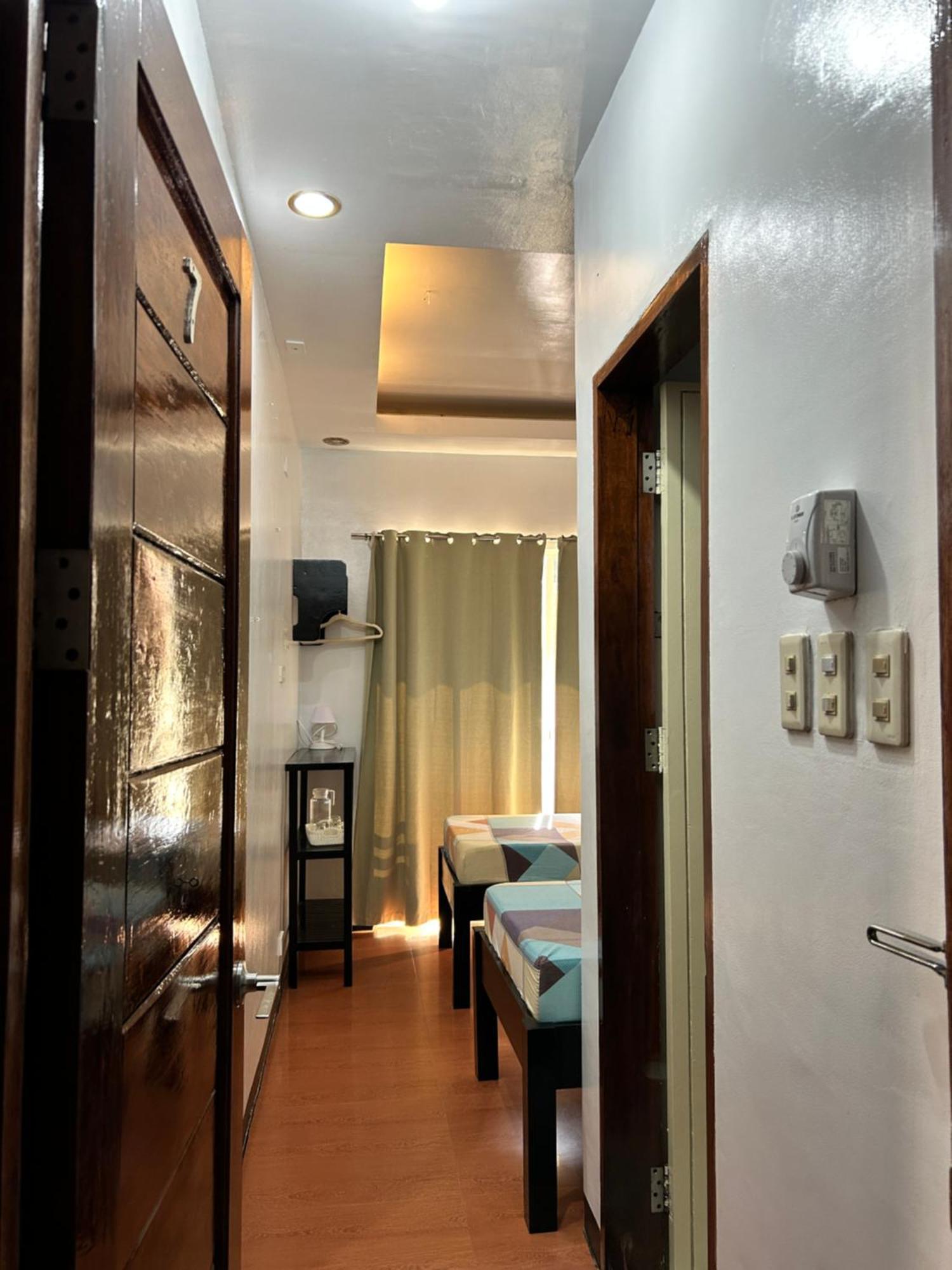 Seaslugs Travellers Inn El Nido