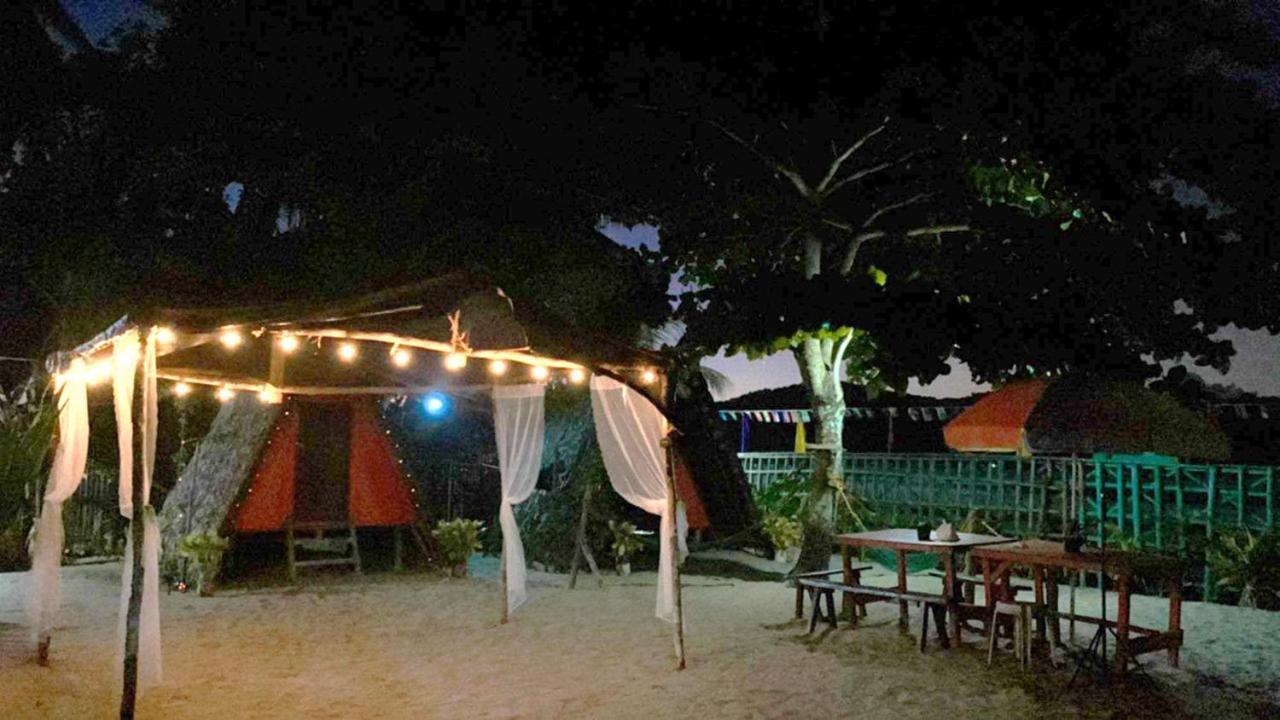 Shalom Camp Campsite El Nido