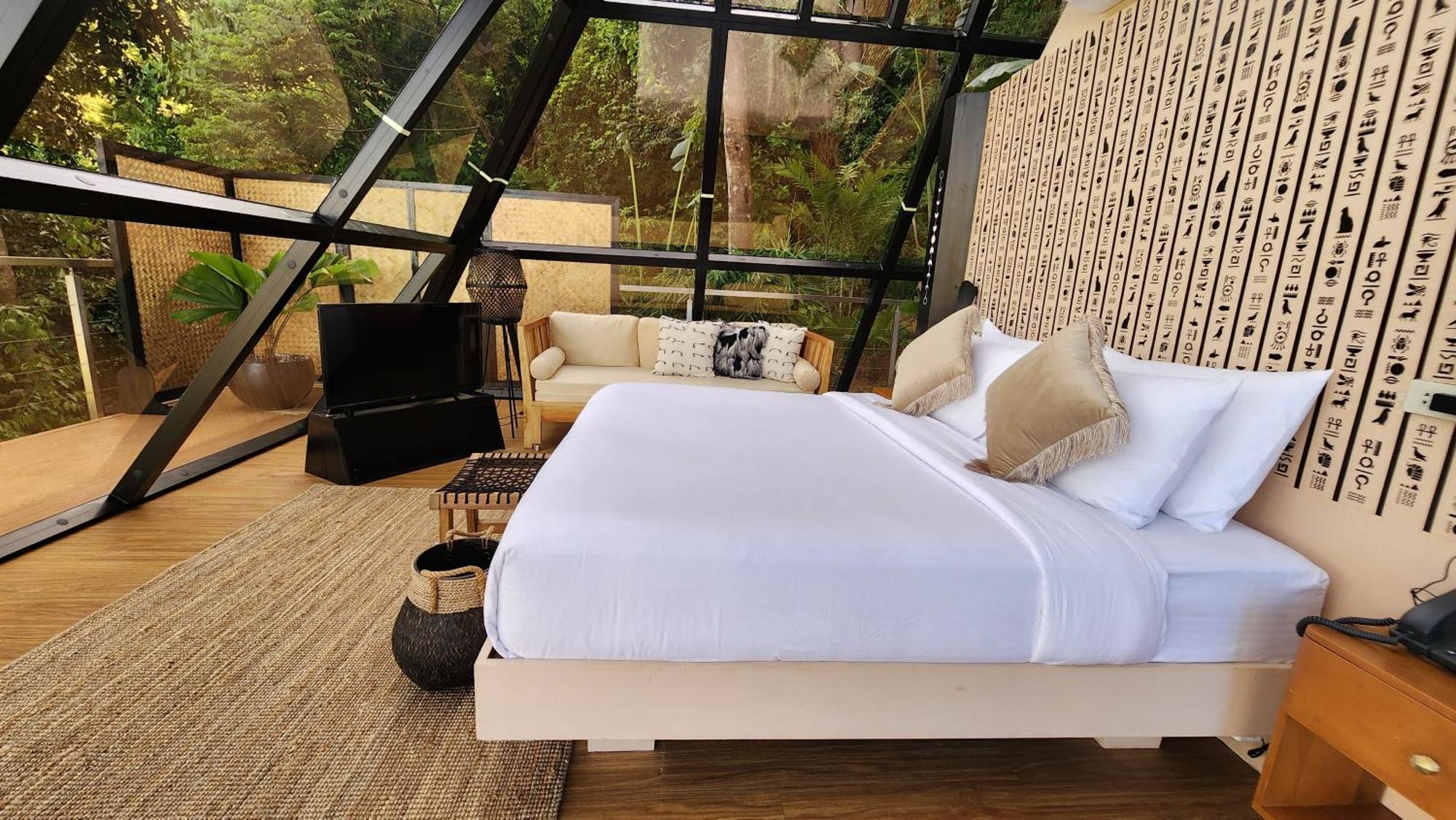The Pyramid - Glamping At Karuna Glamping El Nido