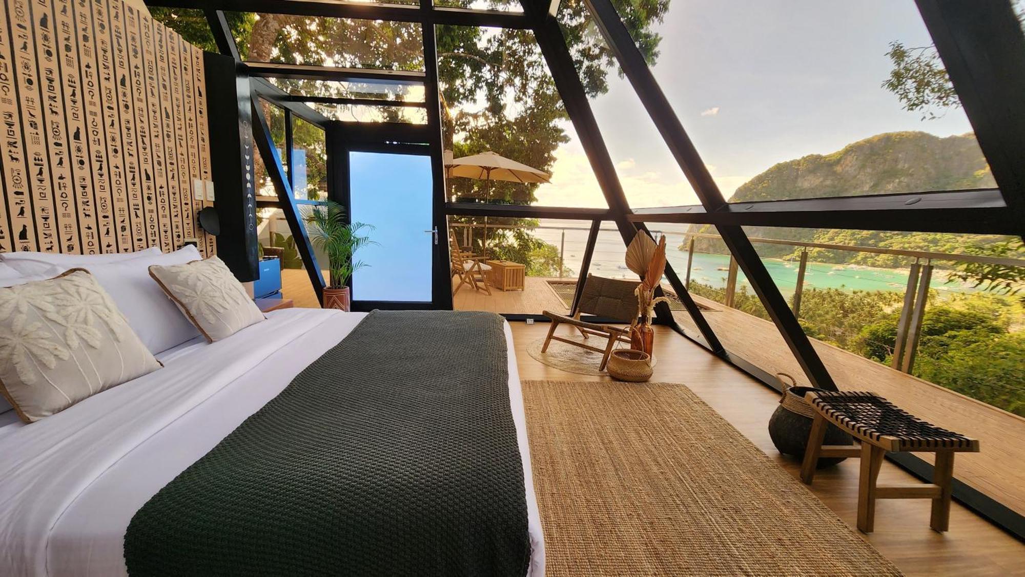 Glamping The Pyramid - Glamping At Karuna El Nido