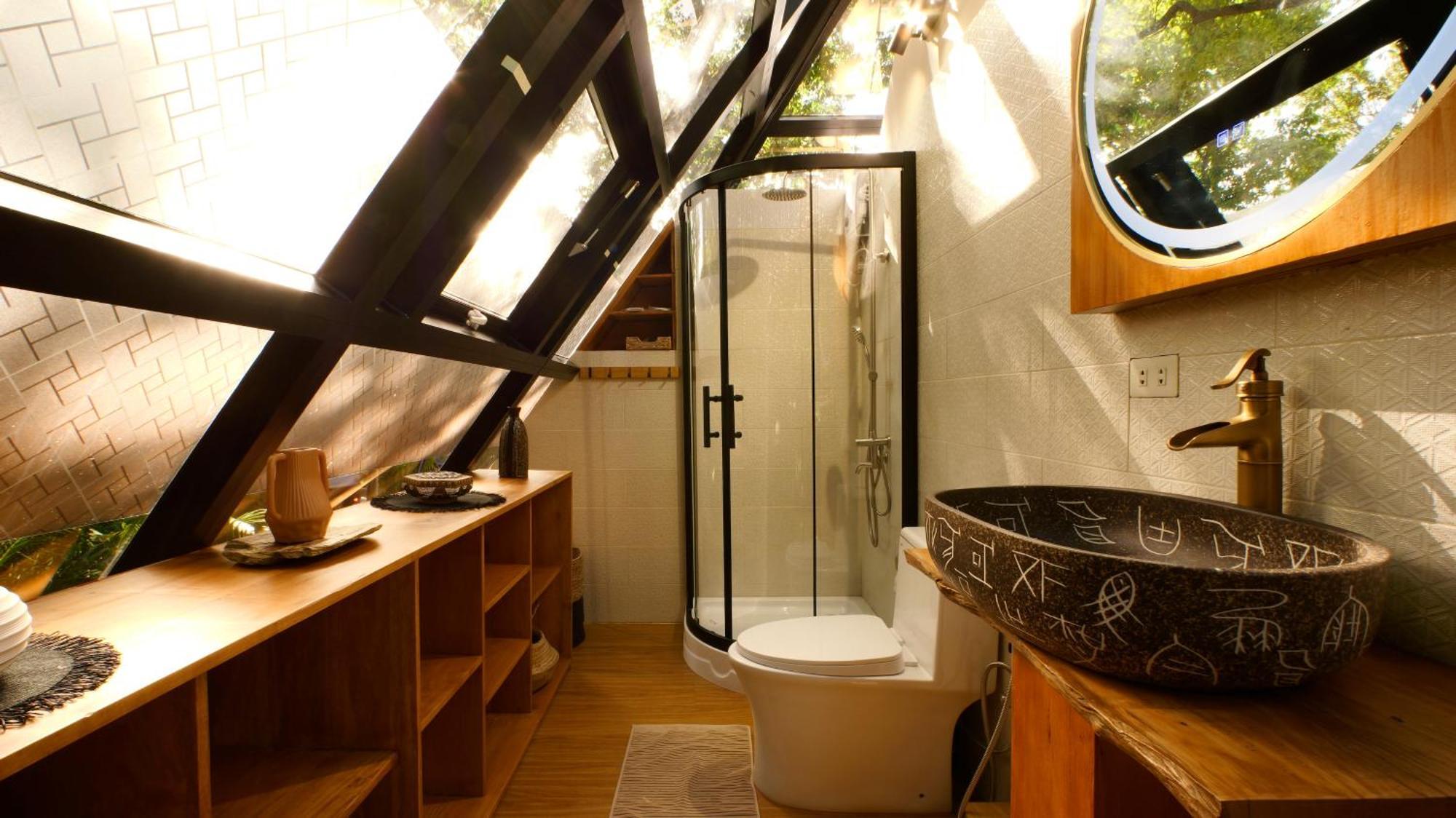 The Pyramid - Glamping At Karuna Glamping *