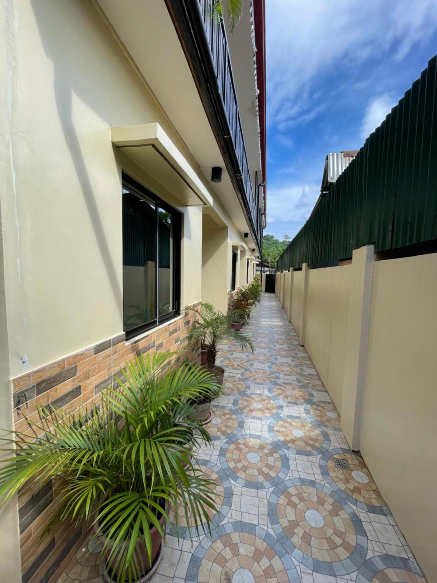 Aparthotel Namal Apartelle - Free Scooter & Gym Access
