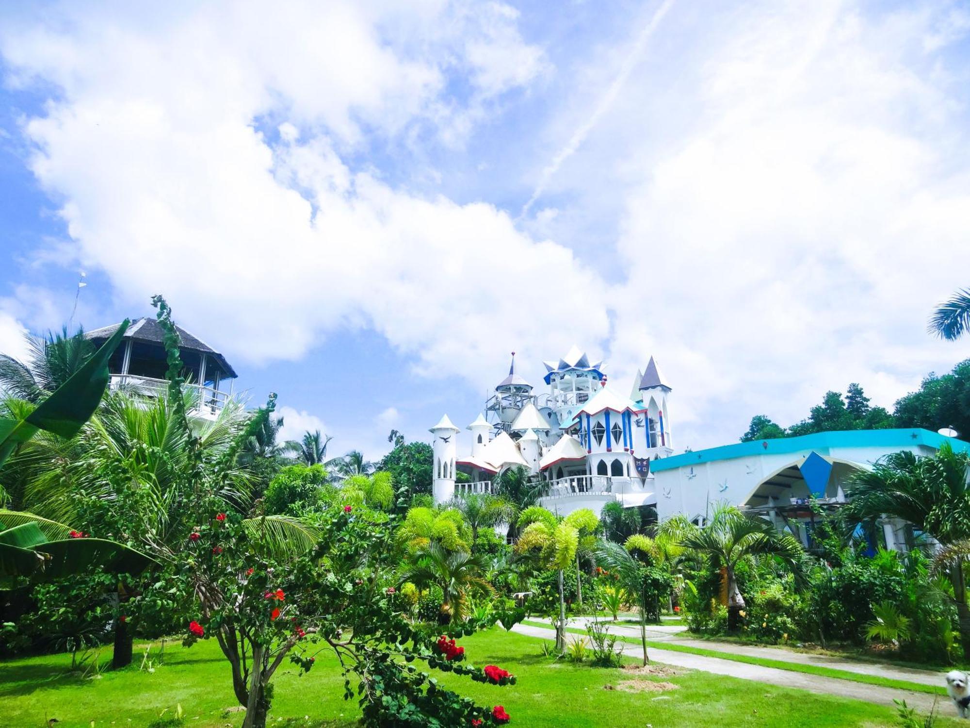 Mg Chateau Hotel El Nido