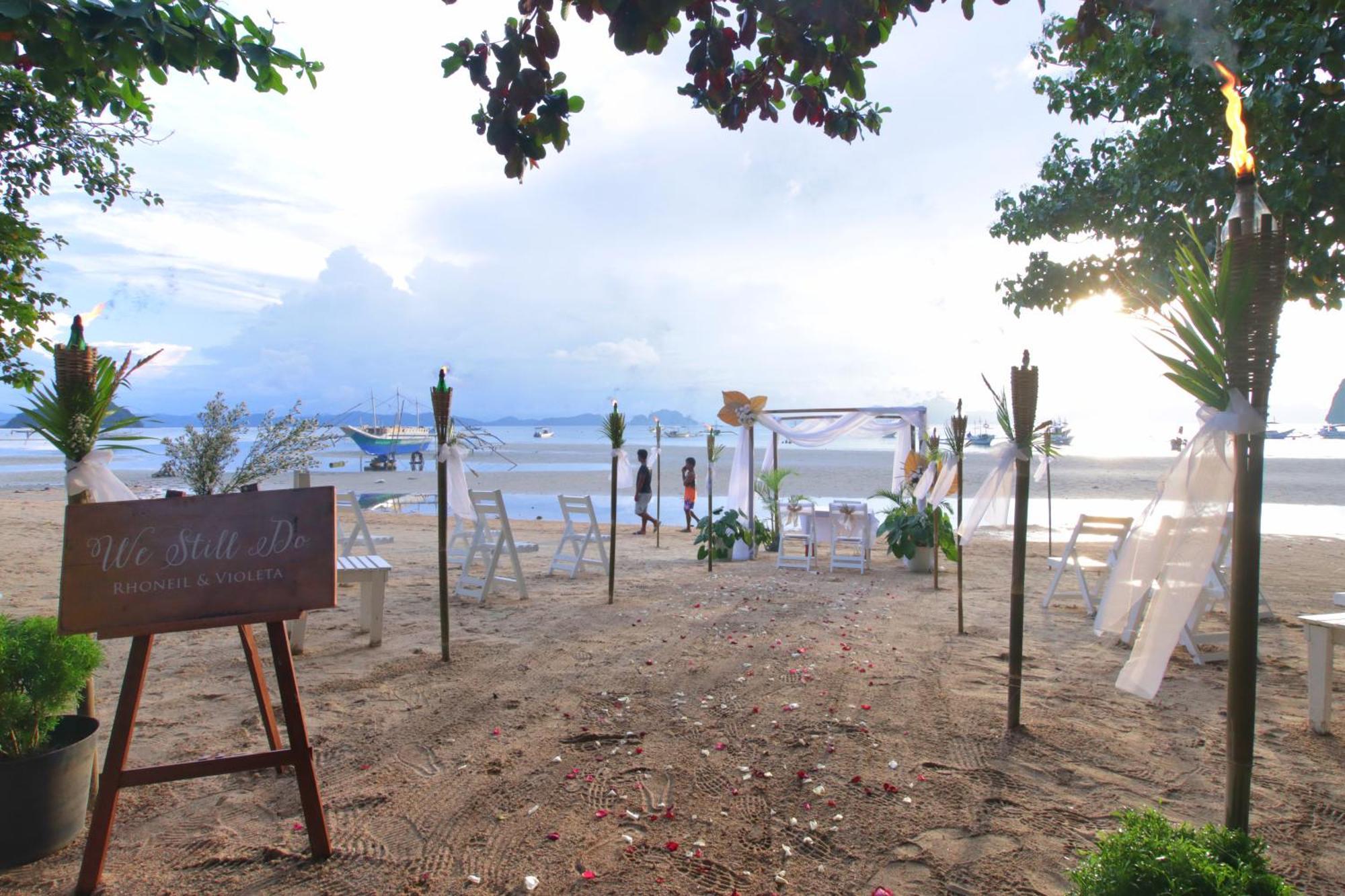 Suites By Eco Hotels