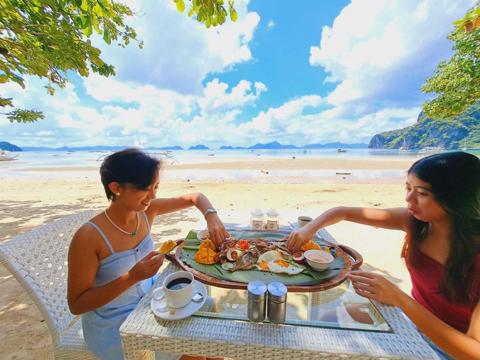 Suites By Eco Hotels Hotel