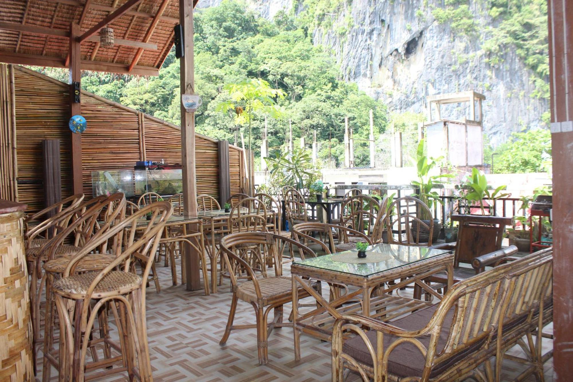 Just Guest house 2*
