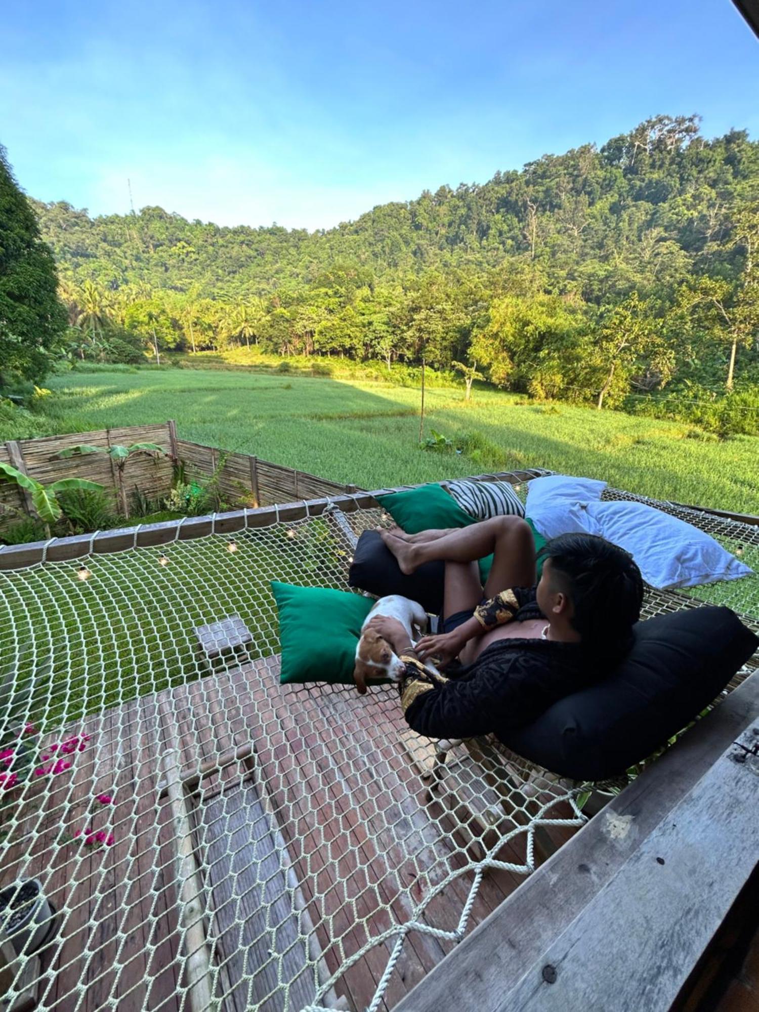 Palayan - With Views, Garden And Pool El Nido
