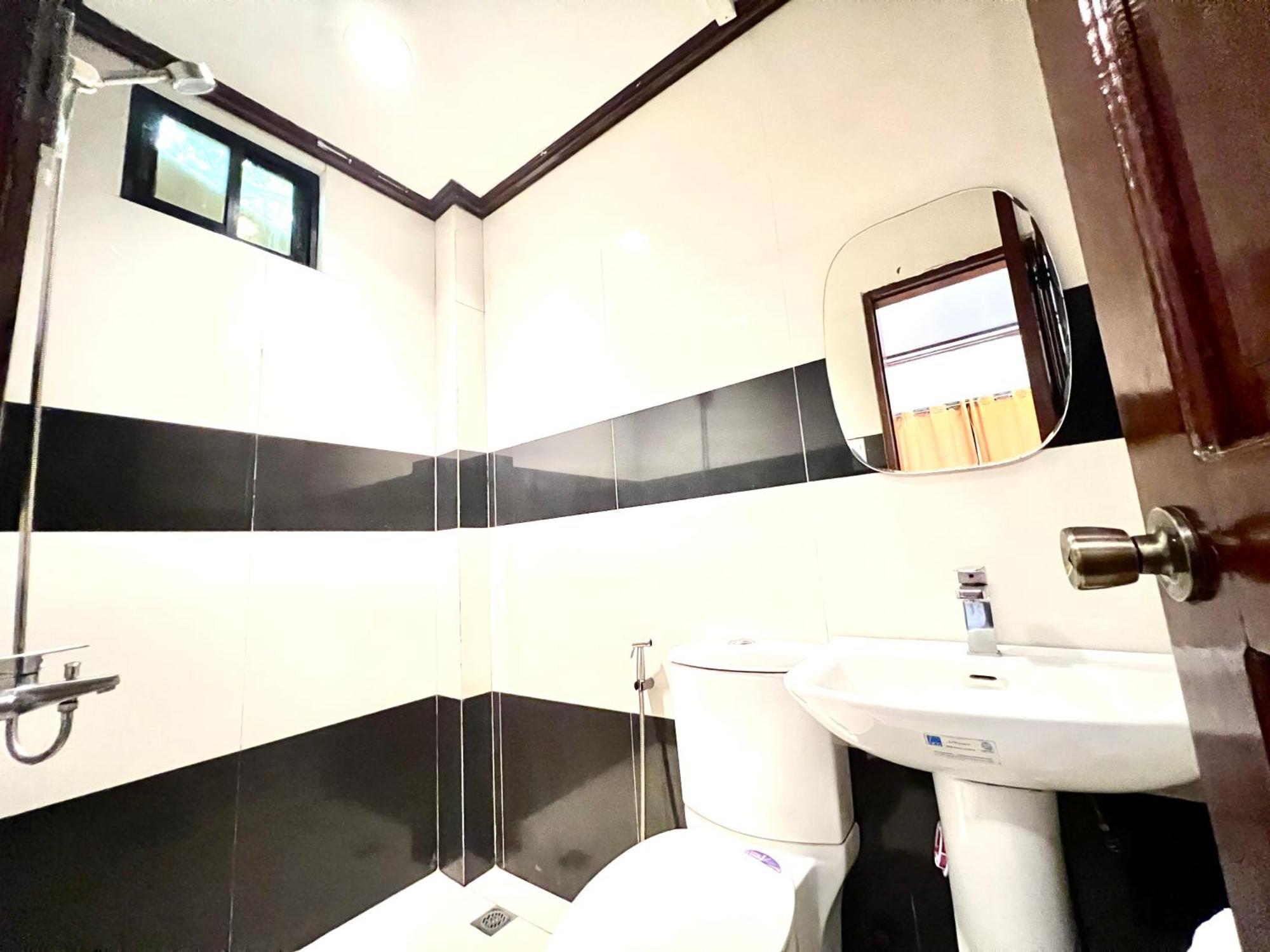 Alocasia Inn El Nido