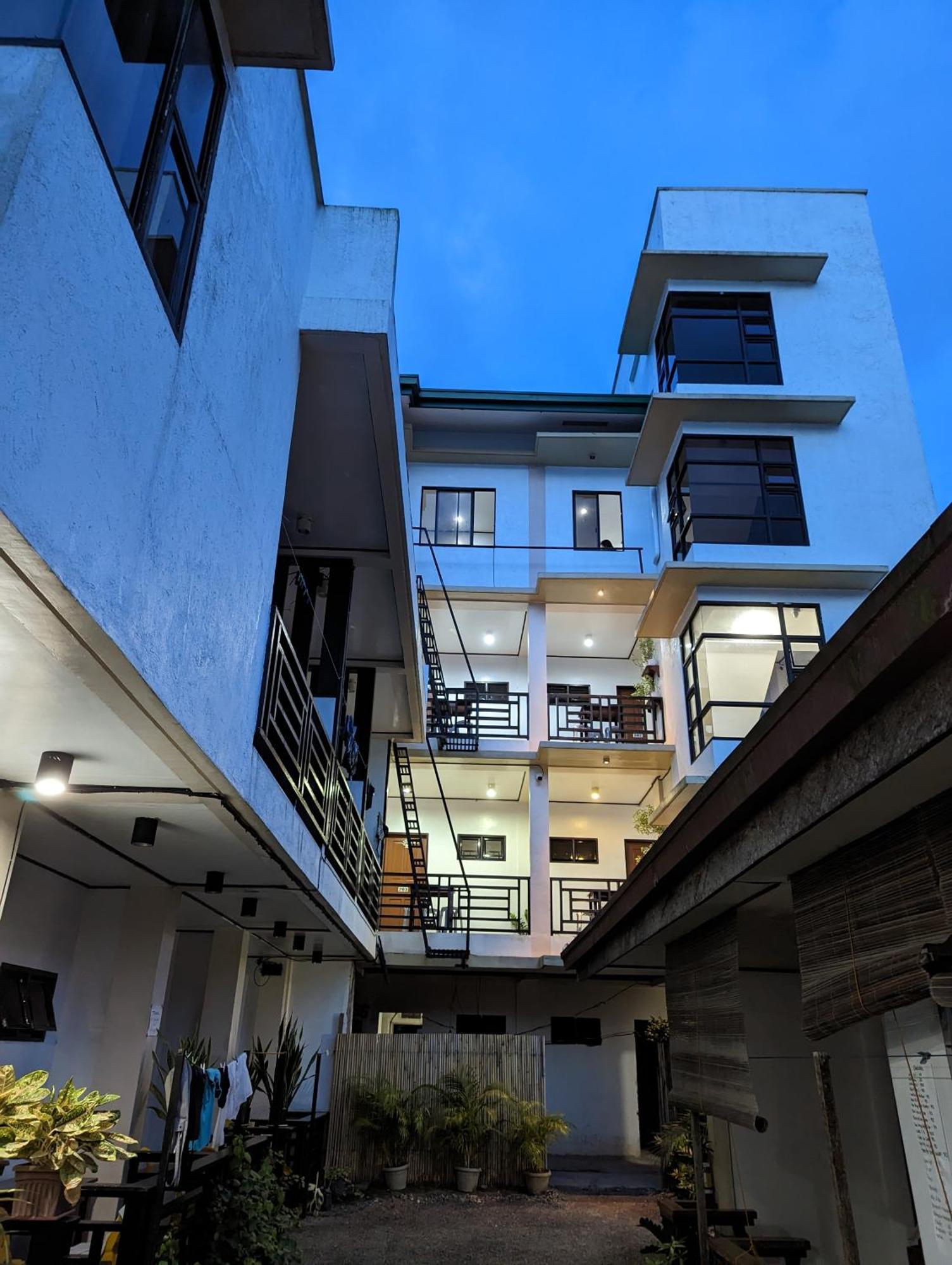 Inn Devayn's