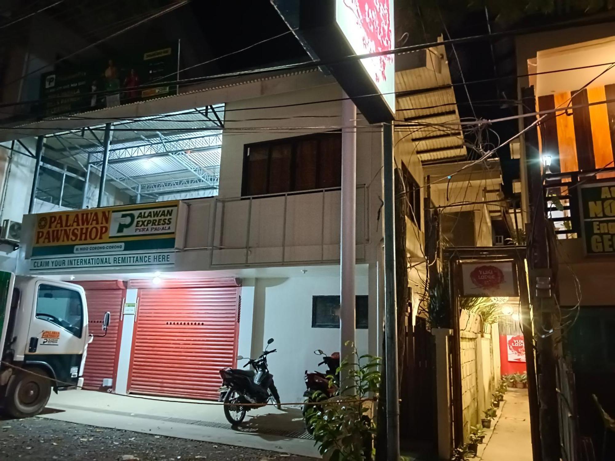 Yuki - Ph Homestay El Nido