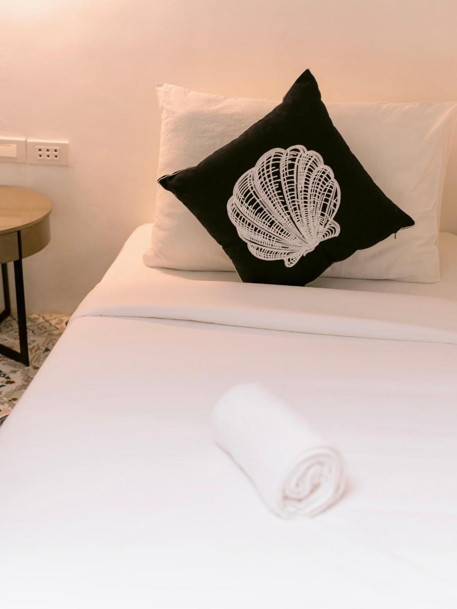 J Boutique Managed By H Hospitality Group 3* El Nido