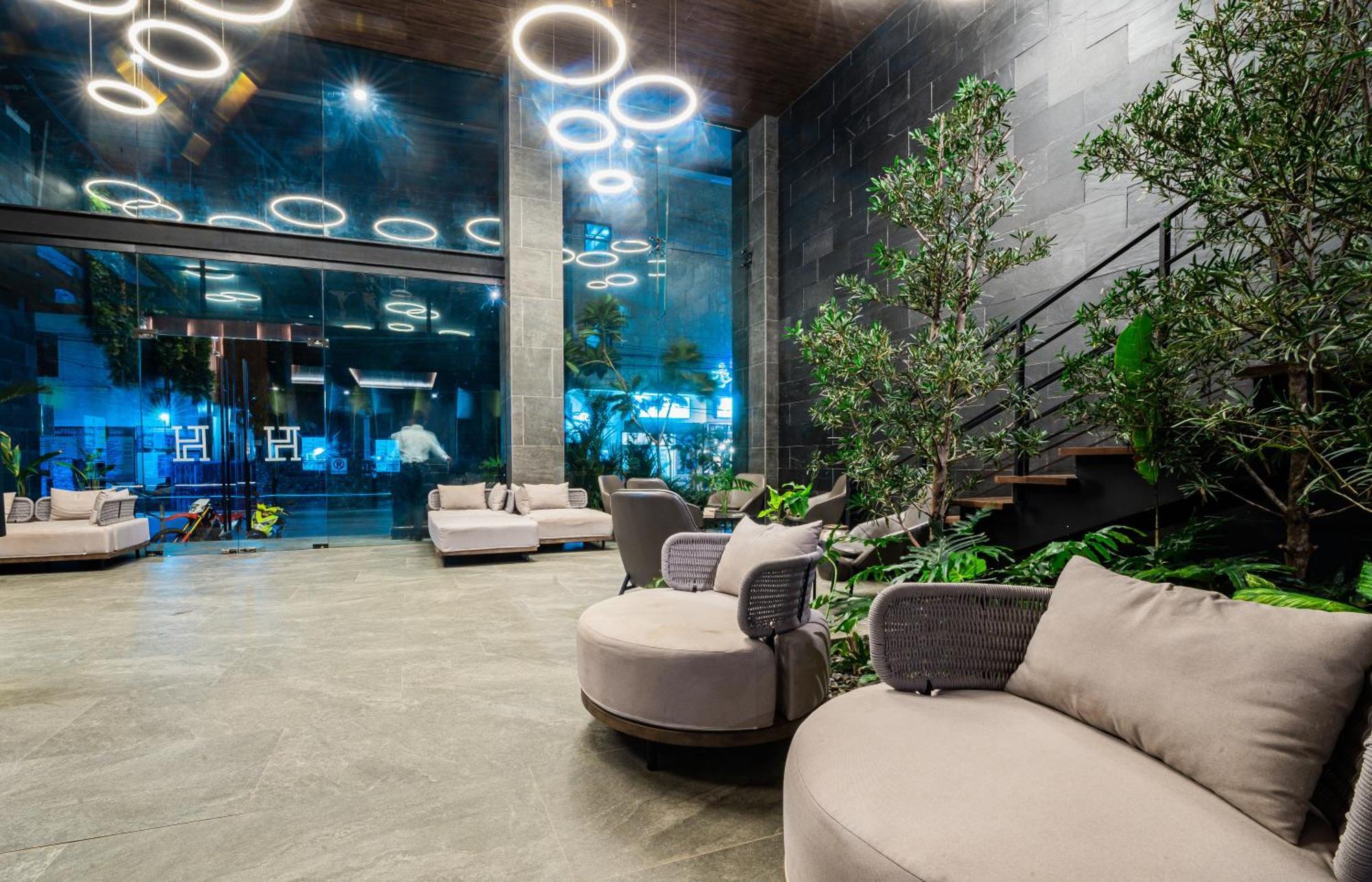 H - Vegan Friendly Managed By H Hospitality Group Hotel