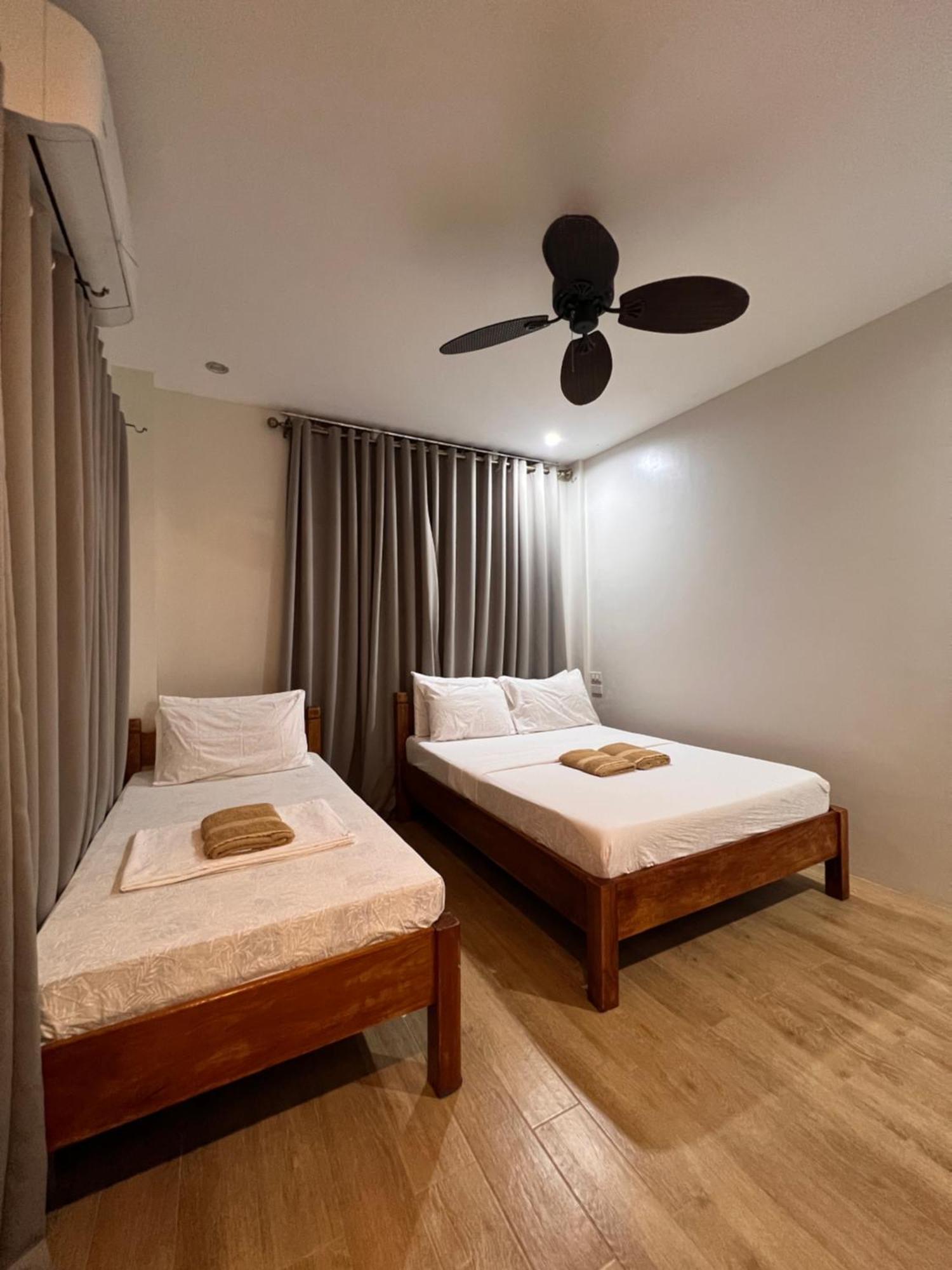 Rosanna's Hotel