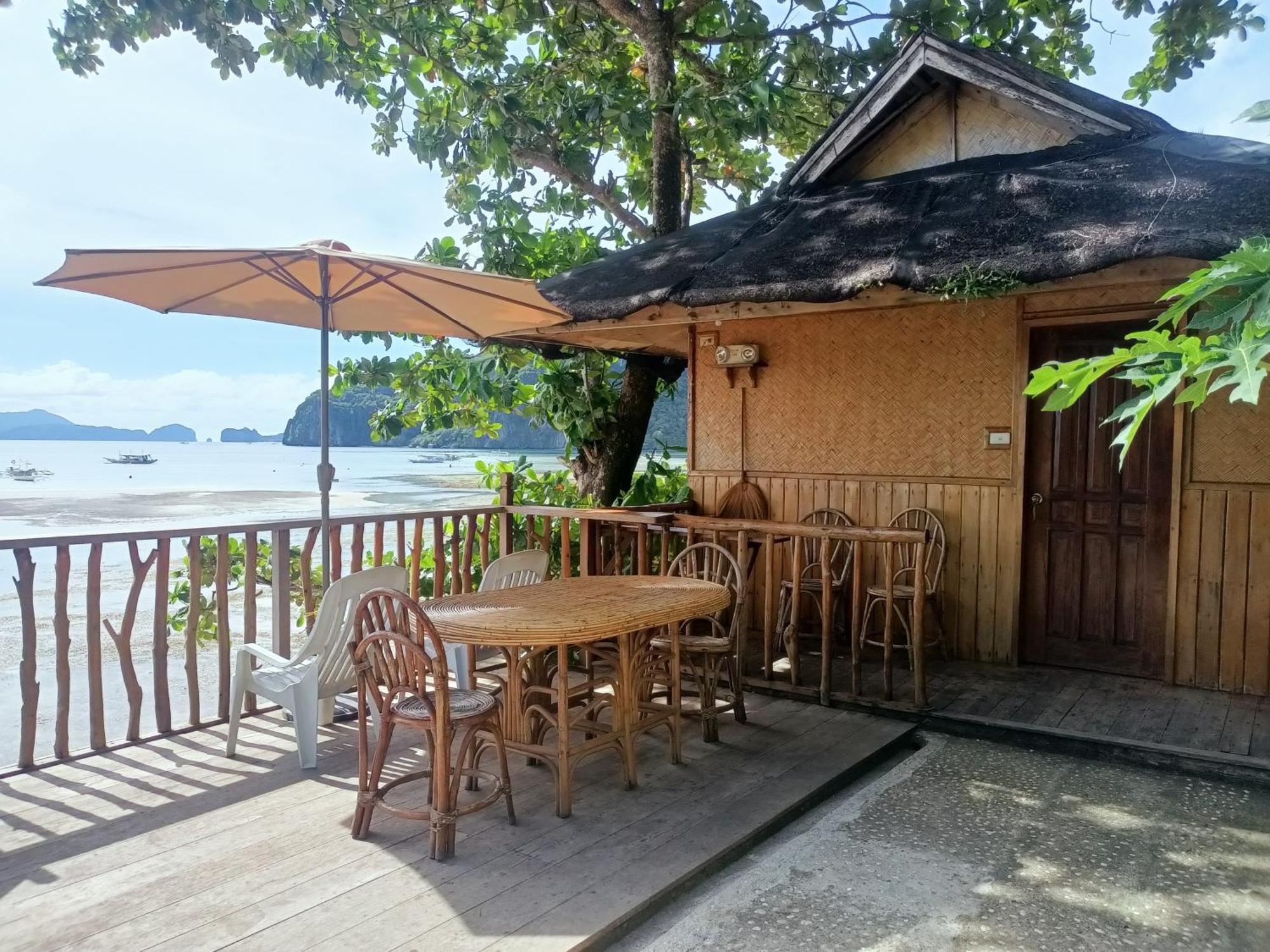 Hut Sunset Island View Guest house *