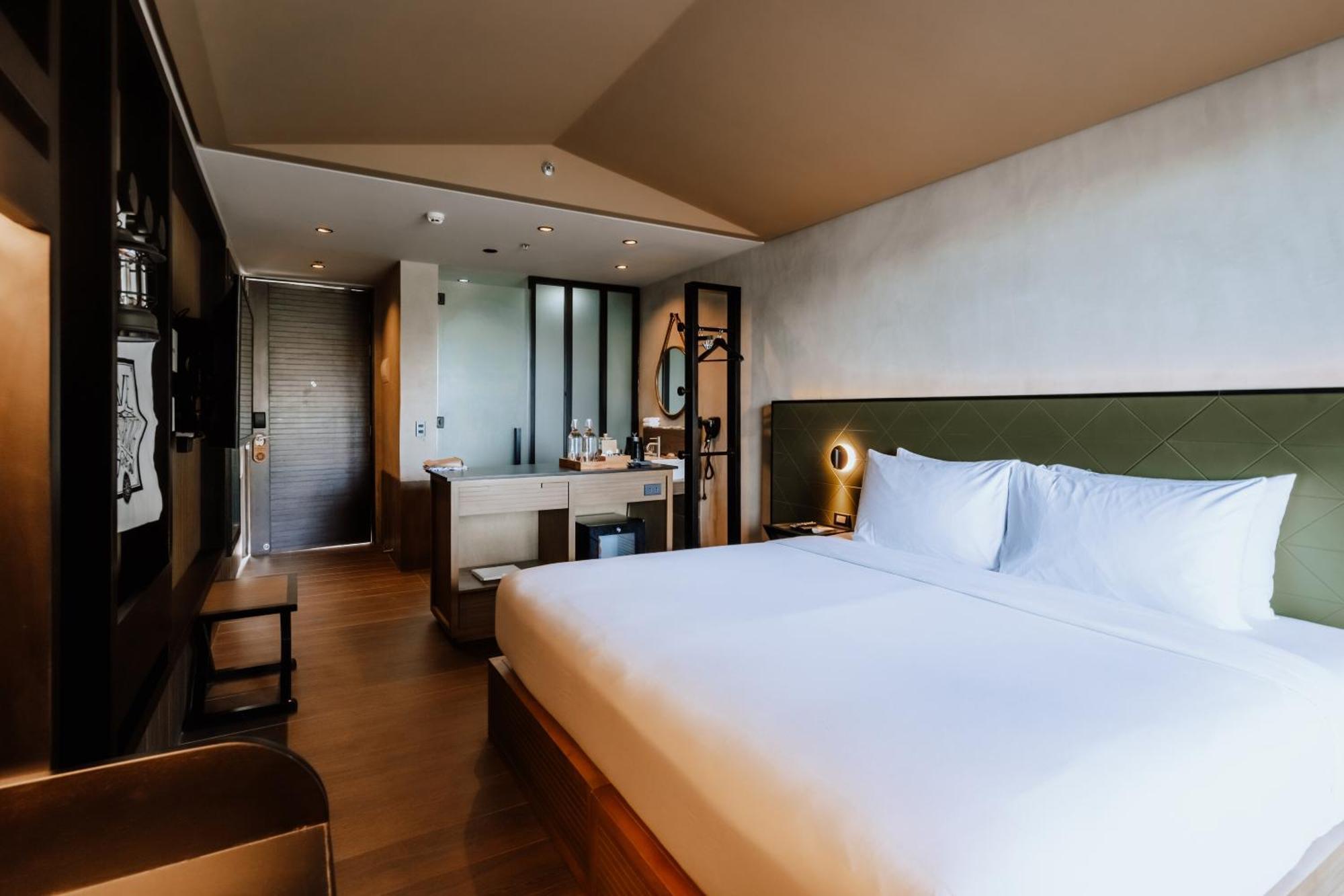 The Funny Lion - 4* El Nido