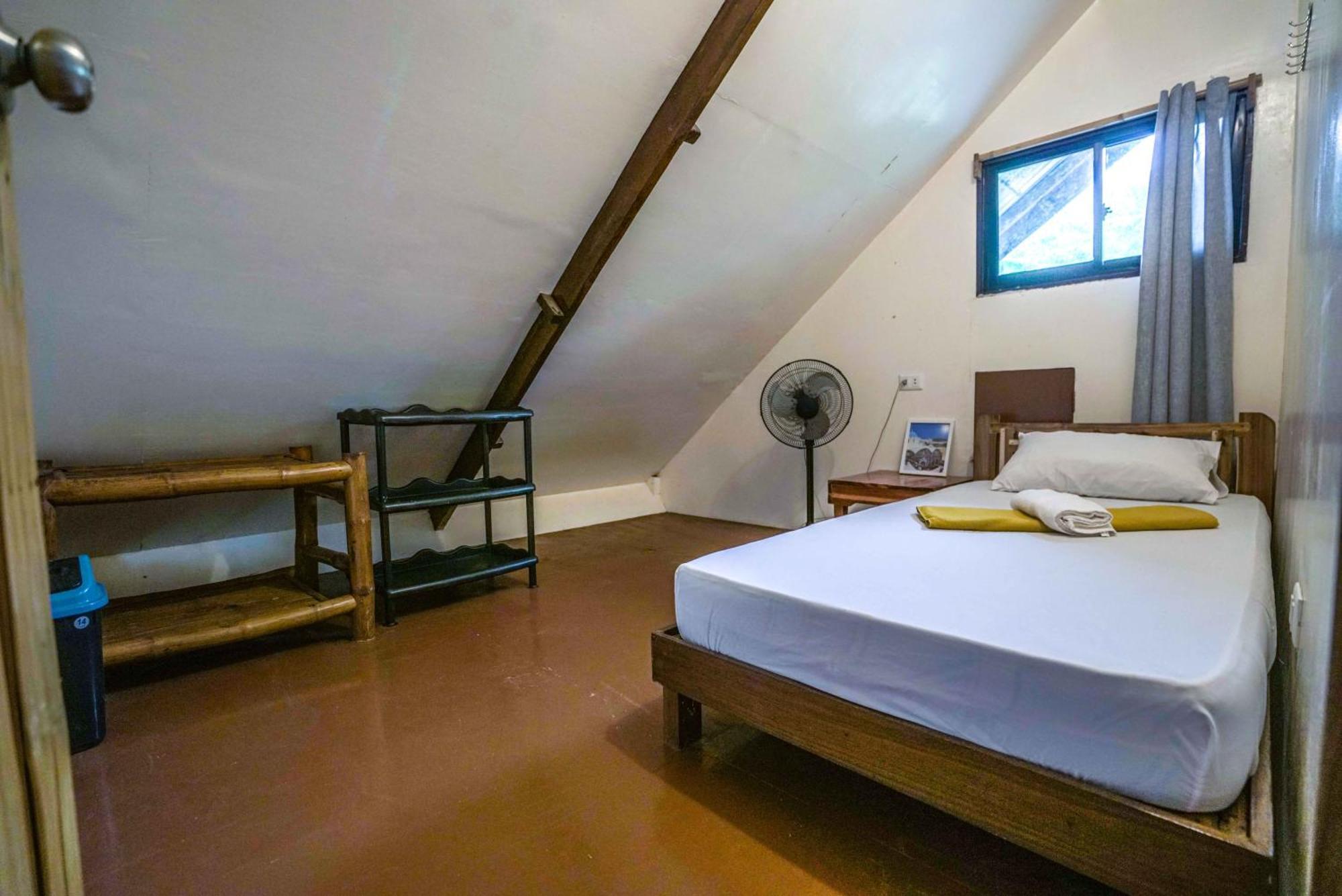 Bangka Hostel *