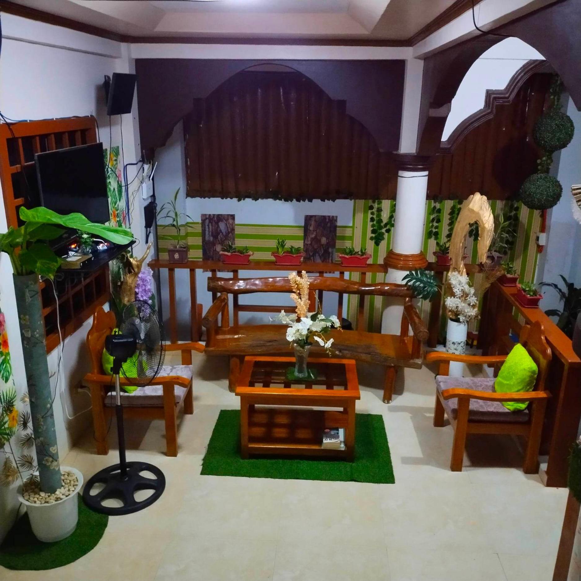 Inn Milvir Tourist